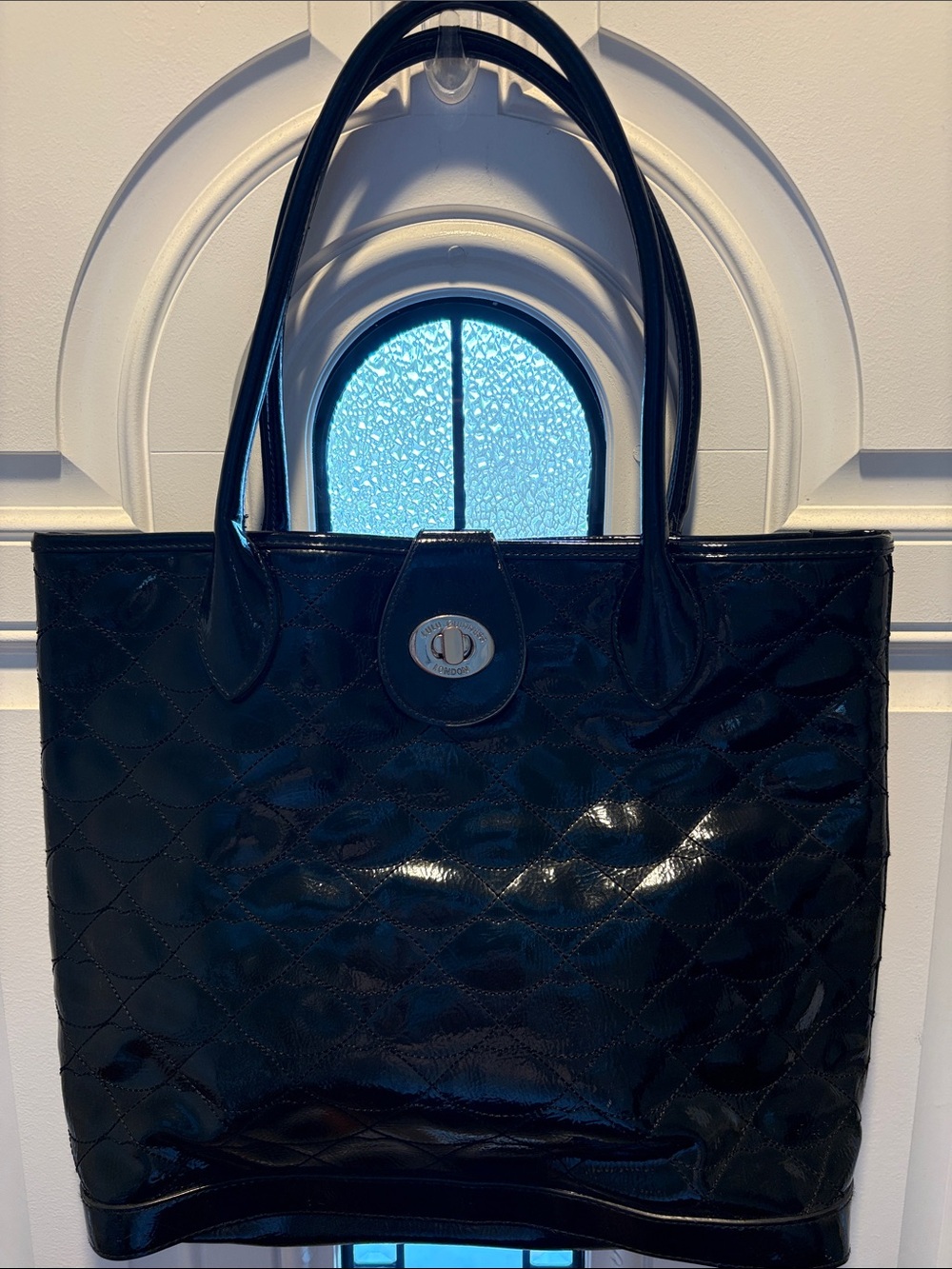 Vintage Lulu Guinness Black Patent LIPS Quilted Shoulder Tote Bag circa early 2k
